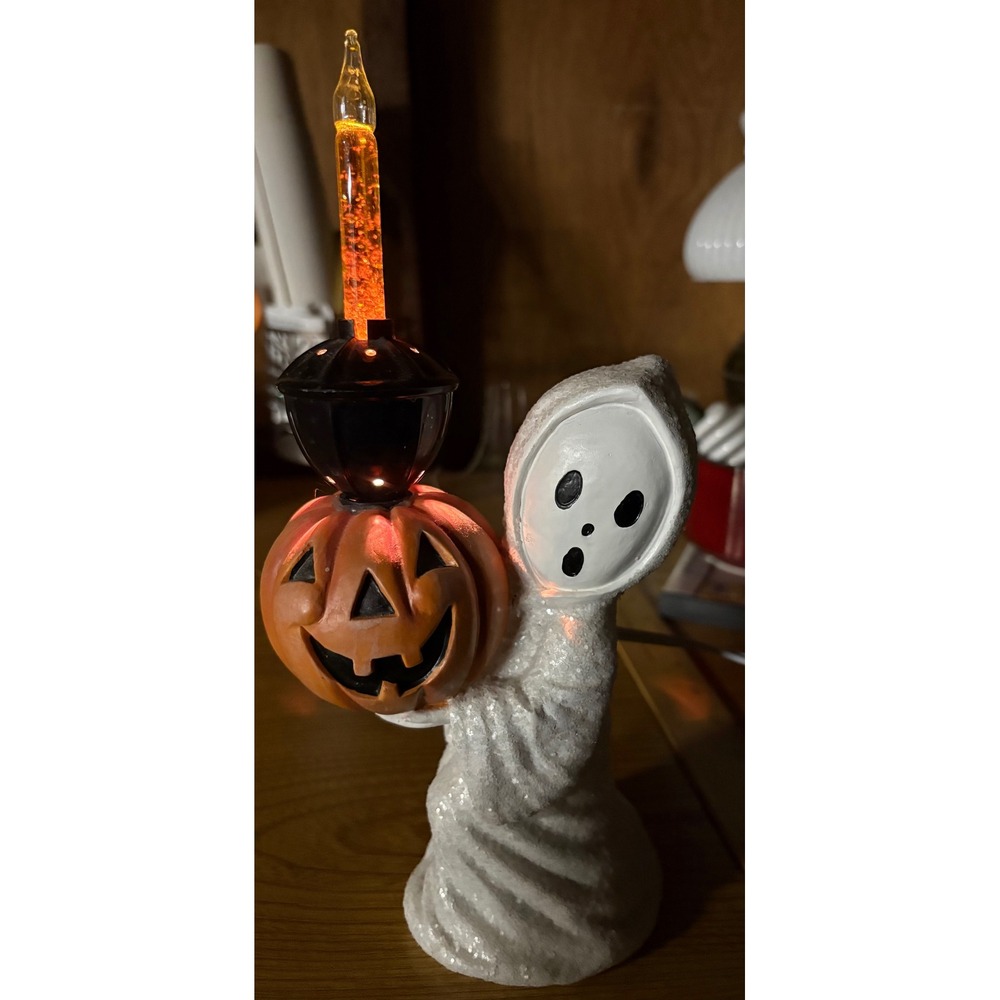 Vintage Running Ghost Ceramic Light